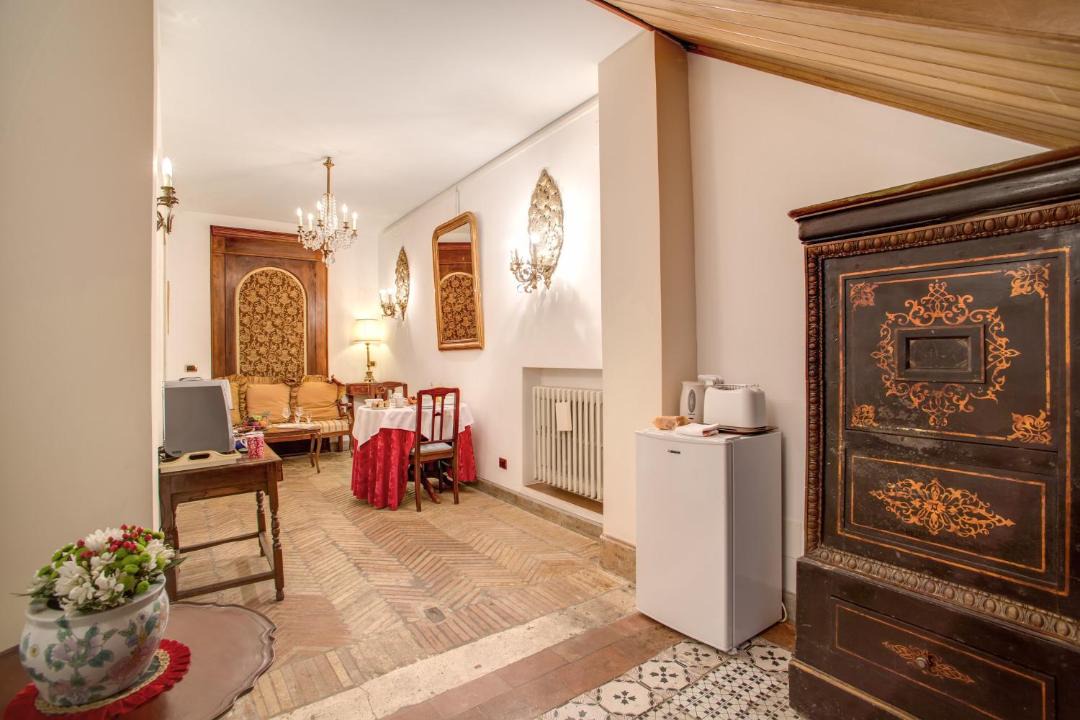 Photo of Livingroom in Rione VI Parione