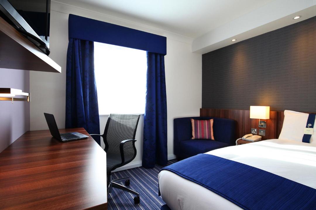 Photo of Bedroom in Huntington