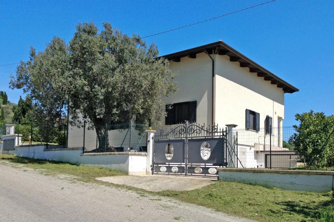 Photo of Buildings in Tortoreto