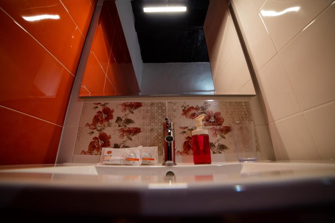 Photo of Bathroom in Mercato