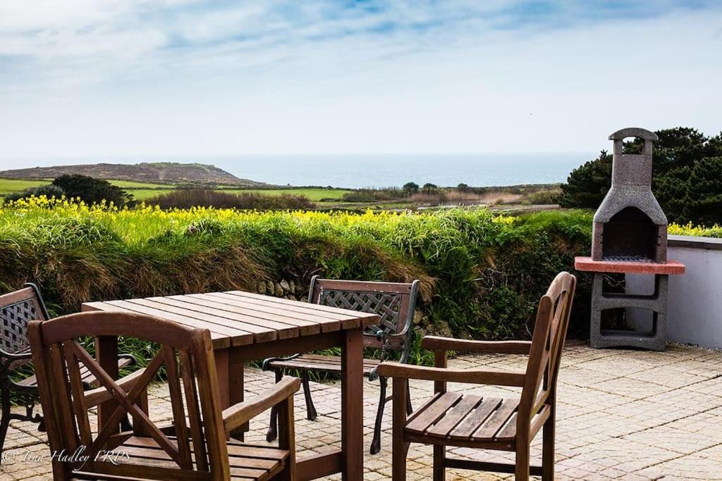 Photo of Others in Sennen