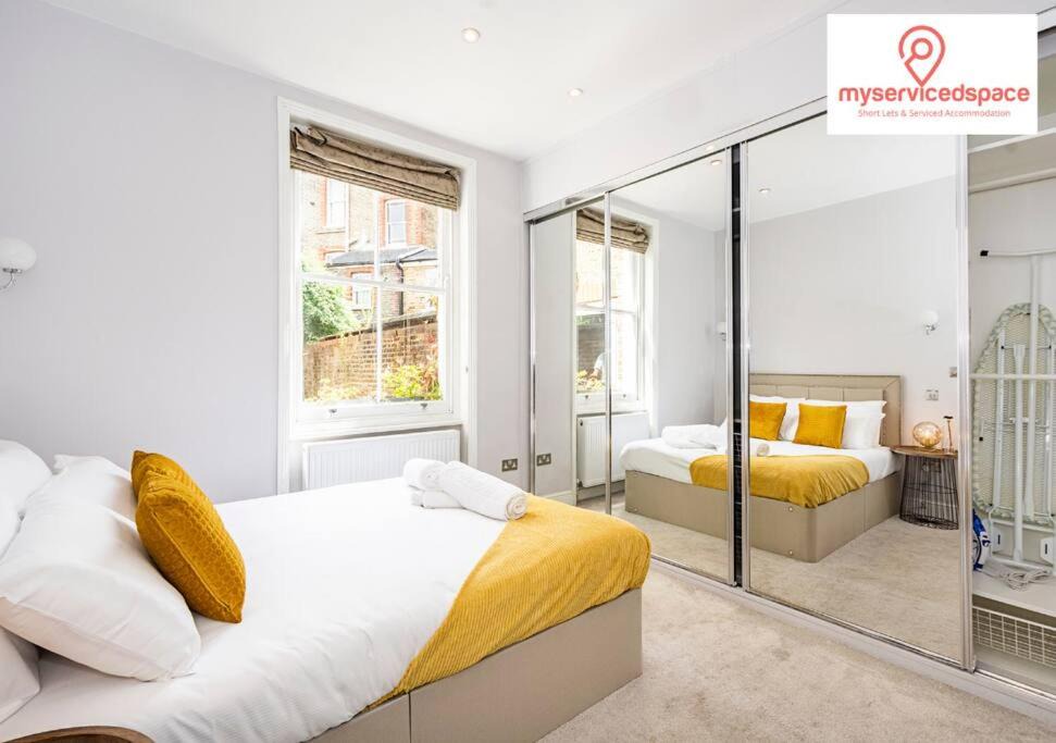 Photo of Bedroom in Battersea