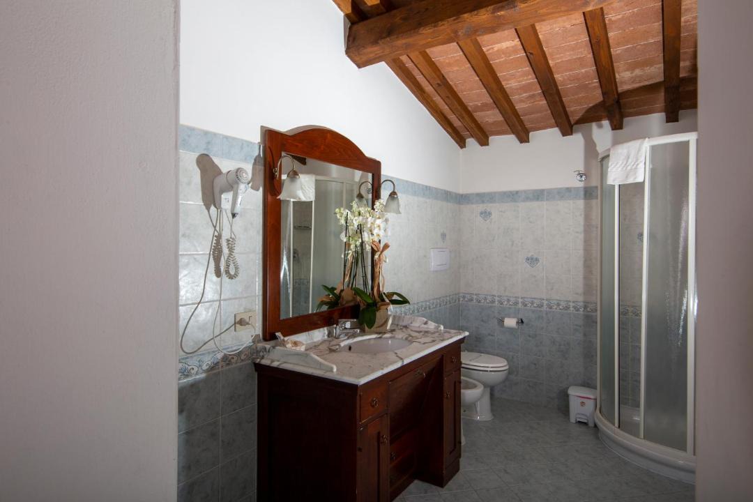 Photo of Bathroom in Porrena