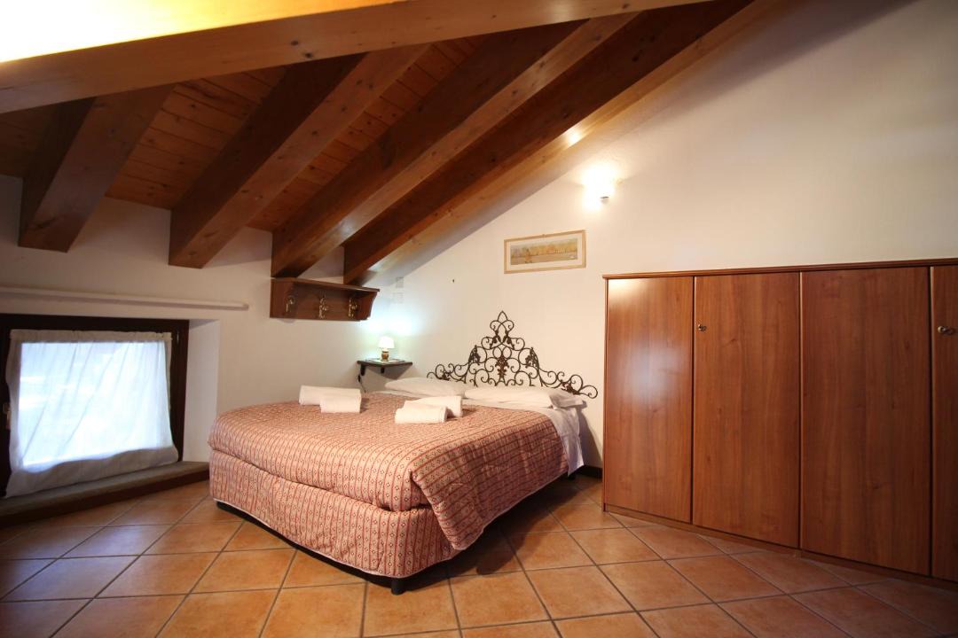 Photo of Bedroom in Brusson