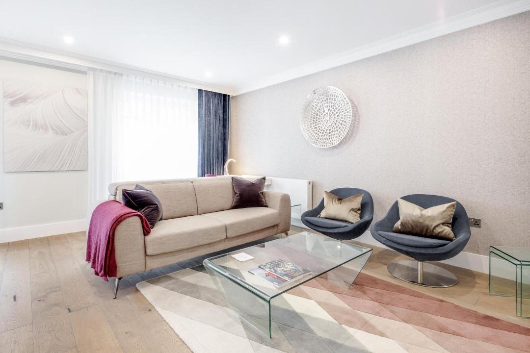 Photo of Livingroom in Mayfair
