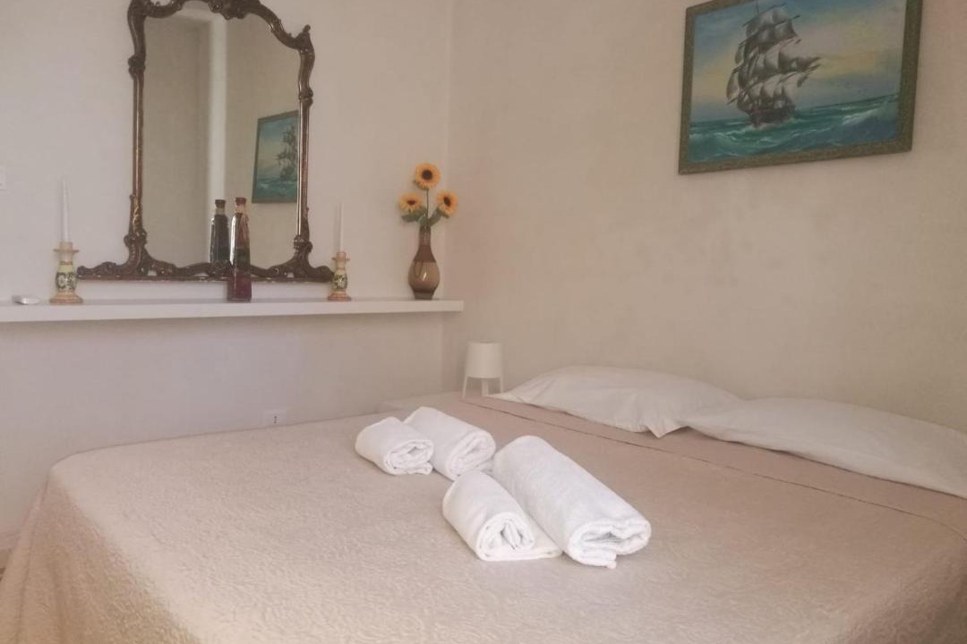 Photo of Bedroom in Trapani City Centre