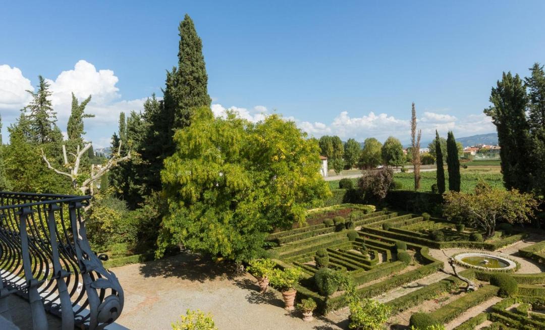Photo of Others in Oltrarno