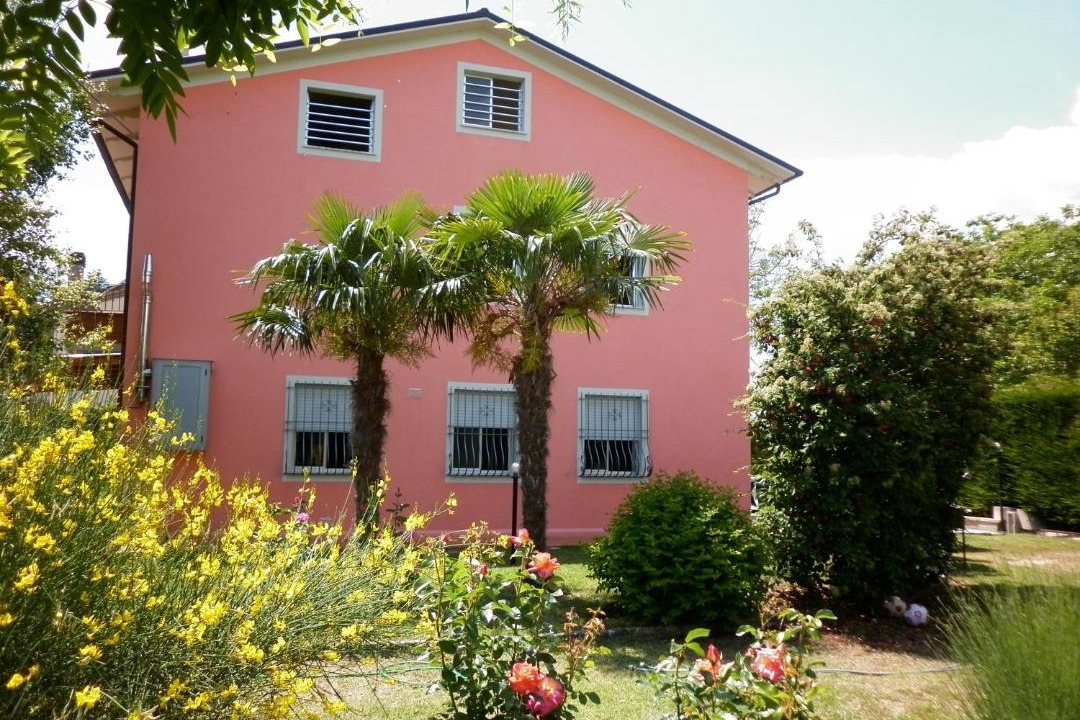 Photo of Buildings in Fratte Rosa