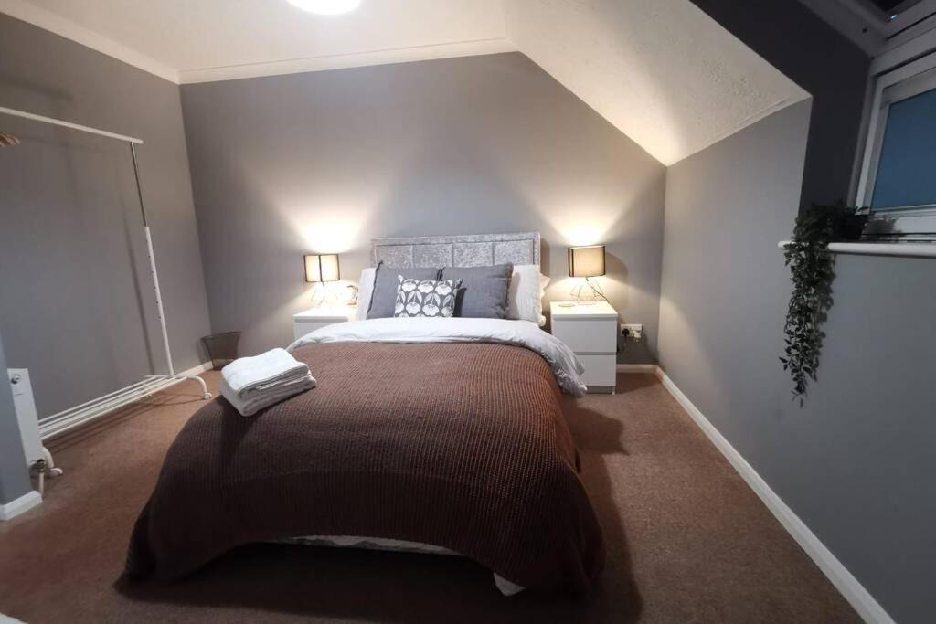 Photo of Bedroom in Little Stoke