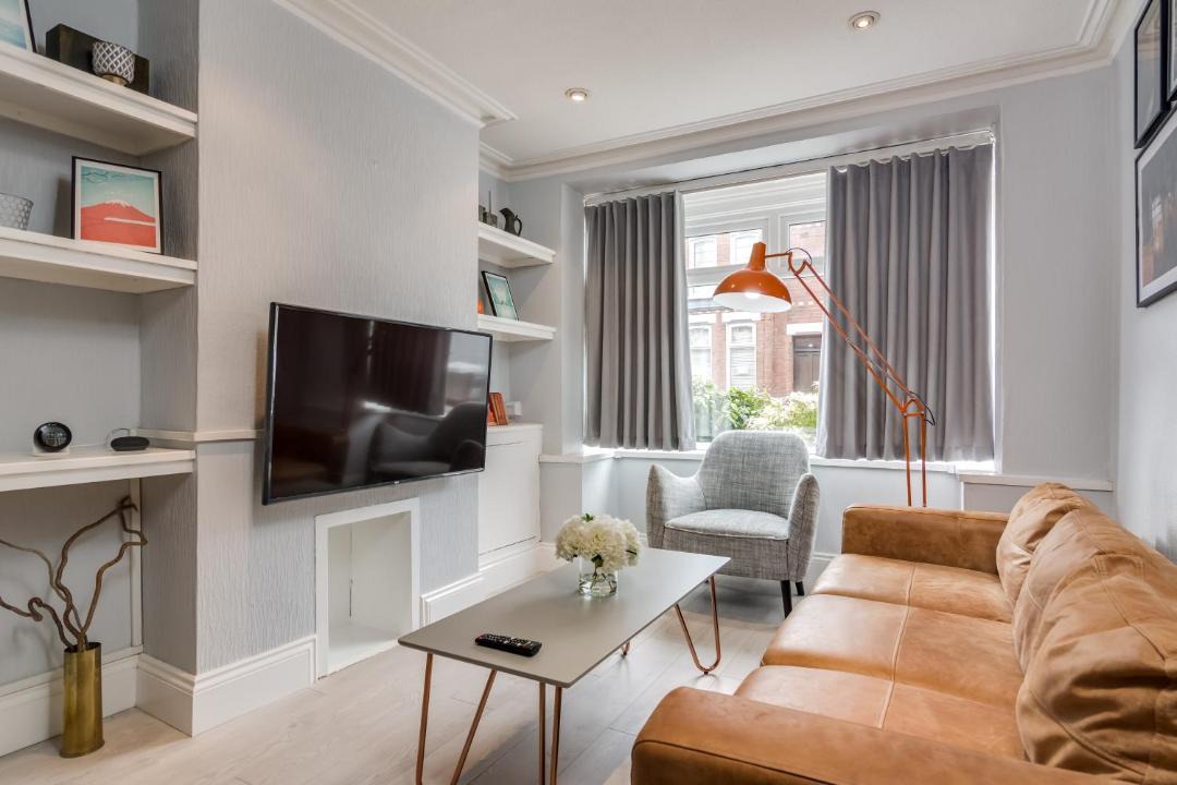 Photo of Livingroom in Queens Quarter