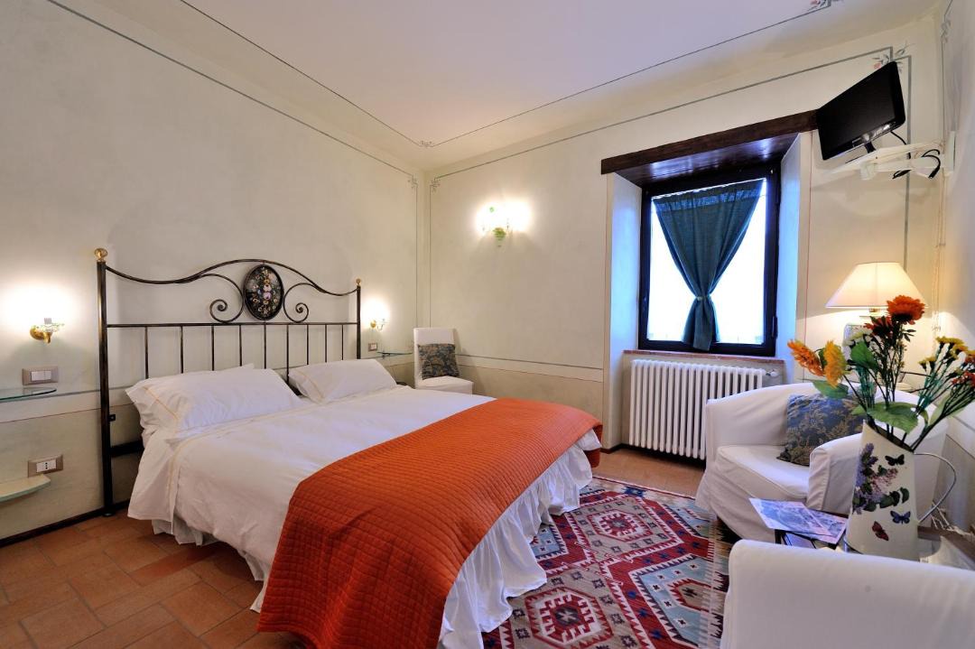 Photo of Bedroom in Scheggino