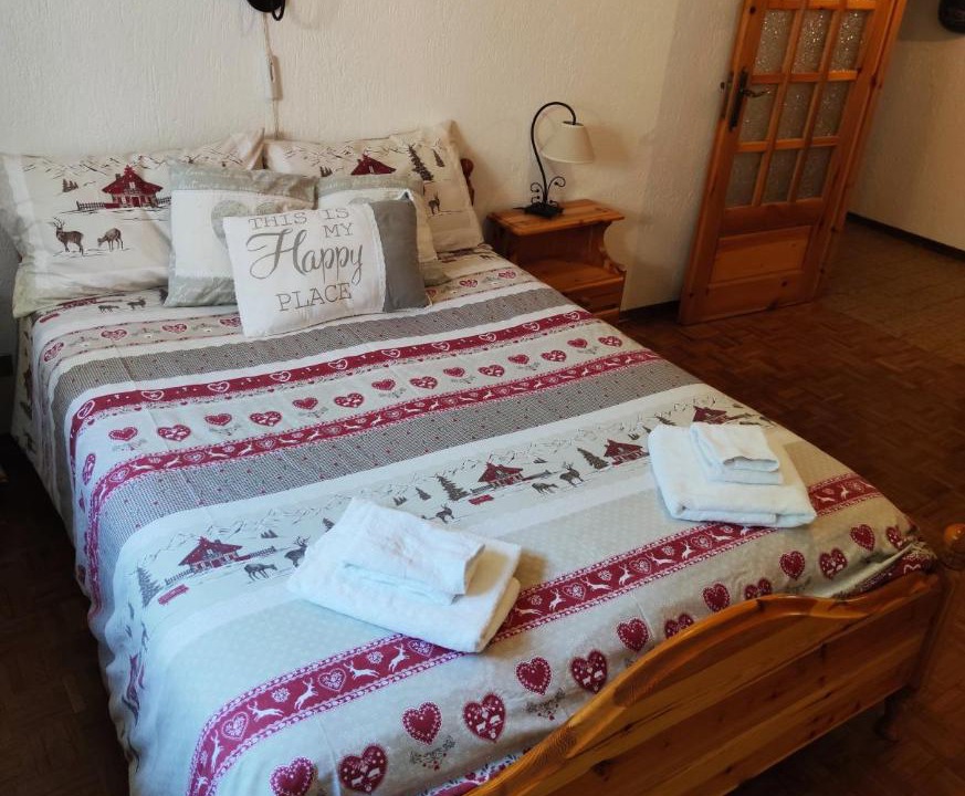 Photo of Bedroom in Introd
