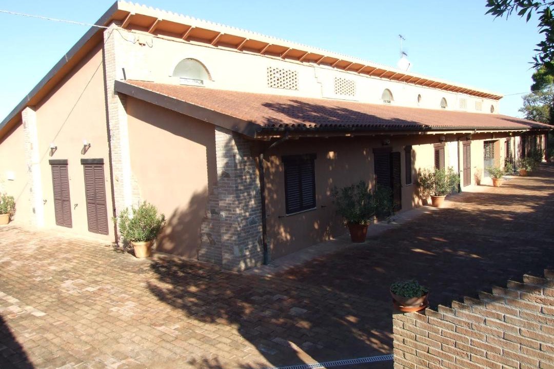 Photo of Buildings in Treia