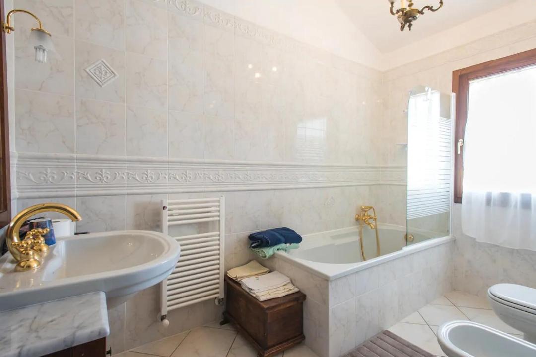 Photo of Bathroom in Monte Grimano Terme