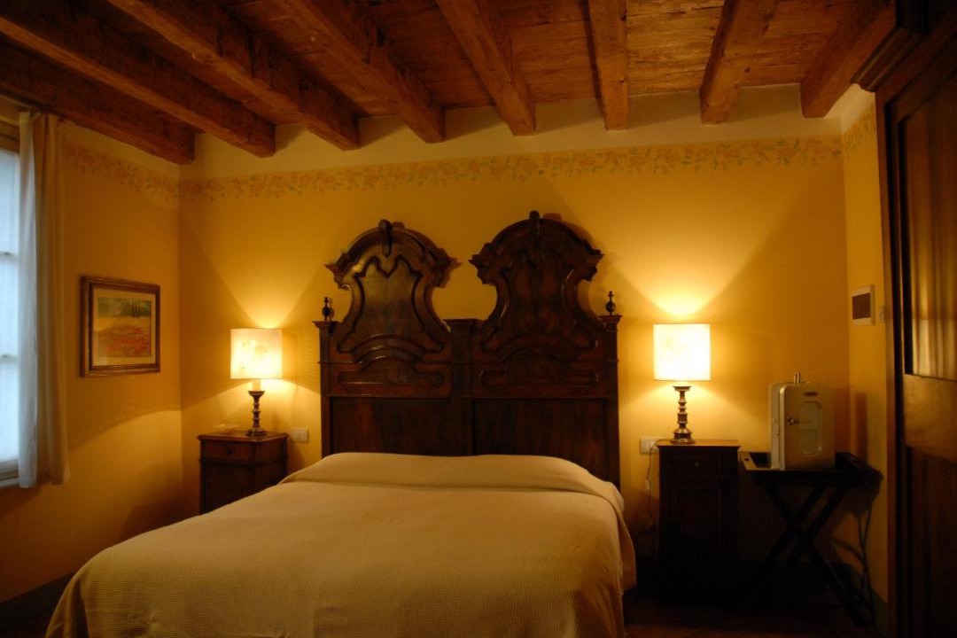 Photo of Bedroom in Crema