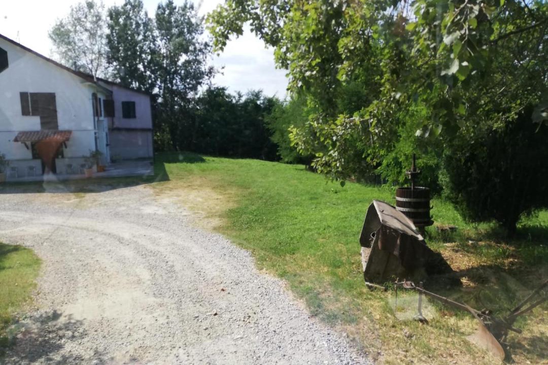 Photo of Buildings in Canelli