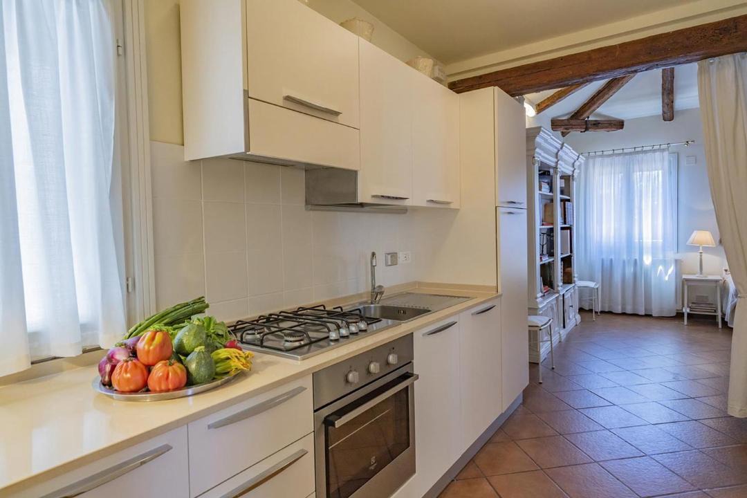 Photo of Kitchen in Dorsoduro