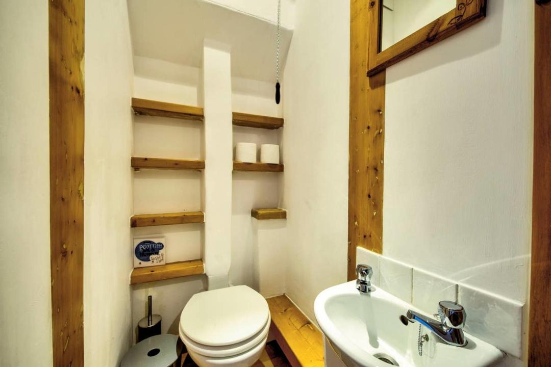 Photo of Bathroom in Newington