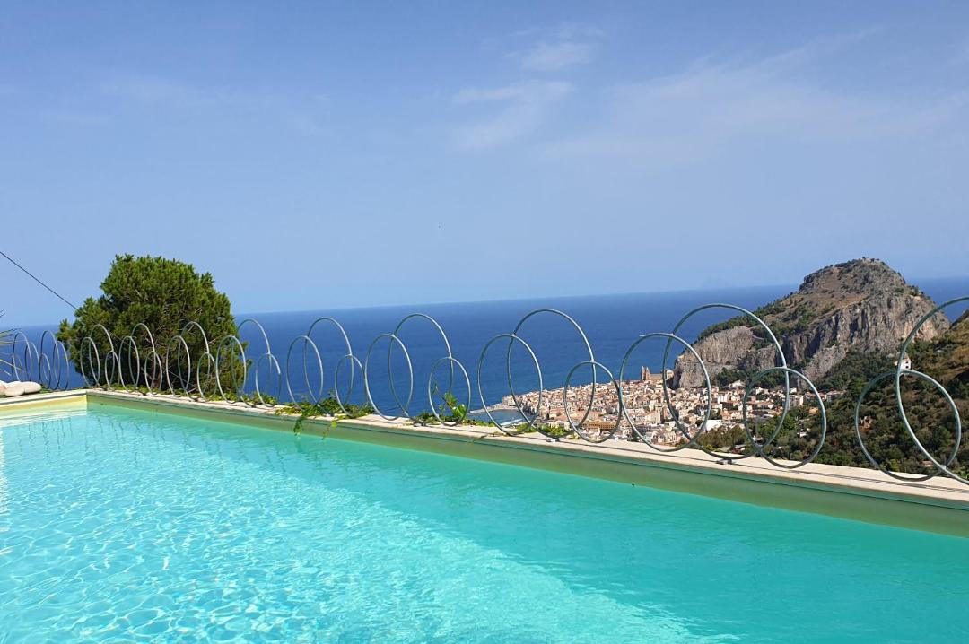 Photo of Others in Cefalu
