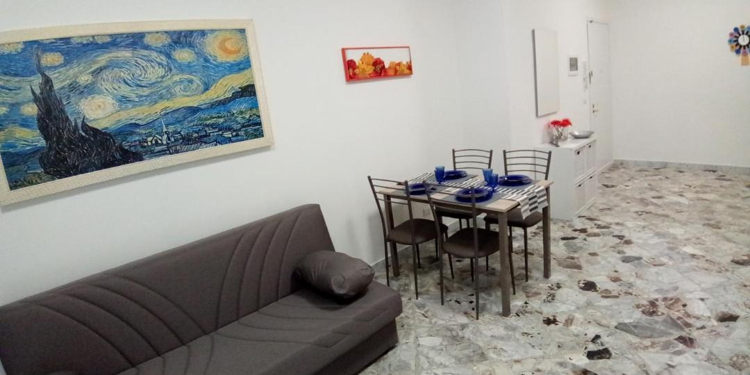 Photo of Livingroom in Bari City Centre