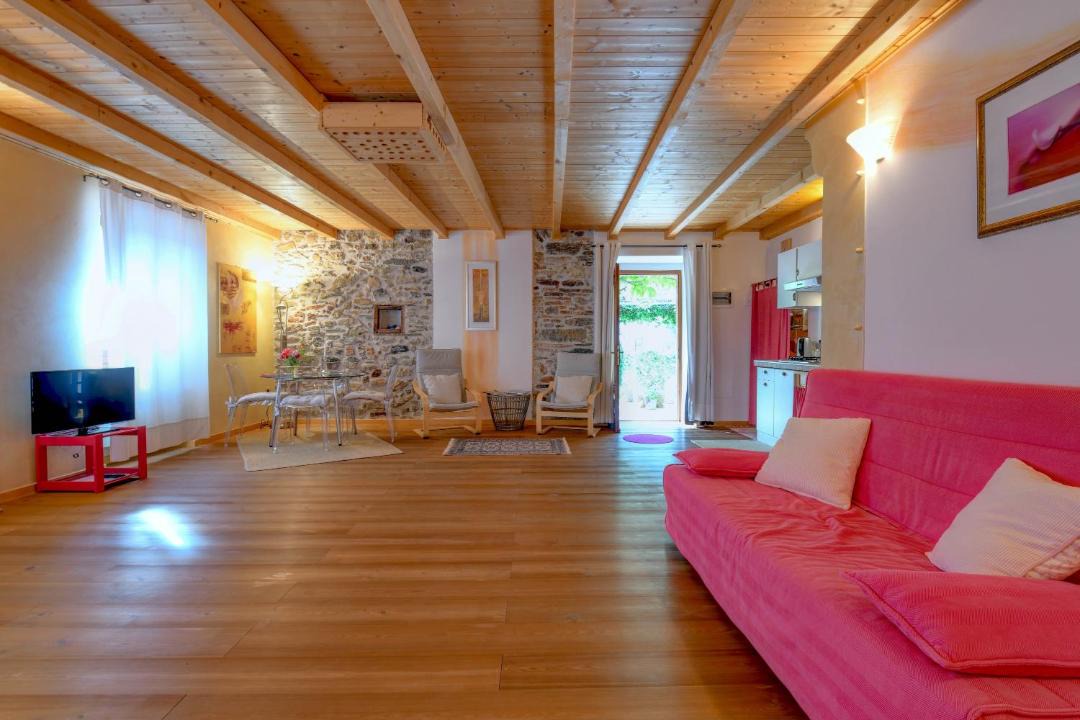 Photo of Livingroom in Sermerio
