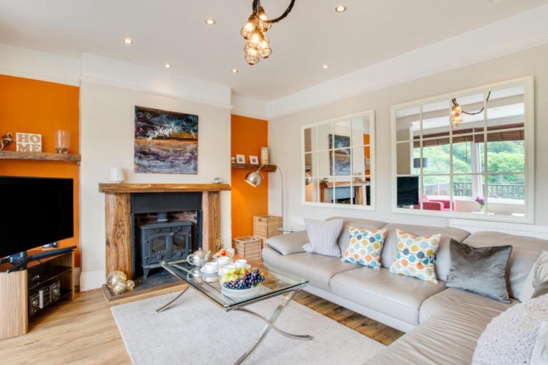 Photo of Livingroom in Looe