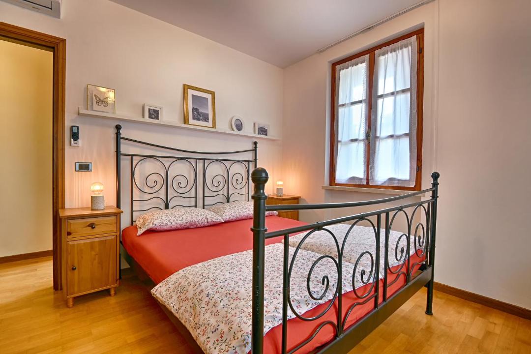 Photo of Bedroom in Gargnano