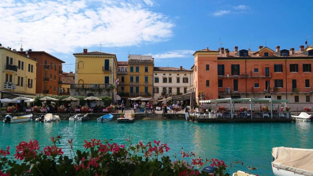 Photo of Others in Peschiera del Garda City Centre