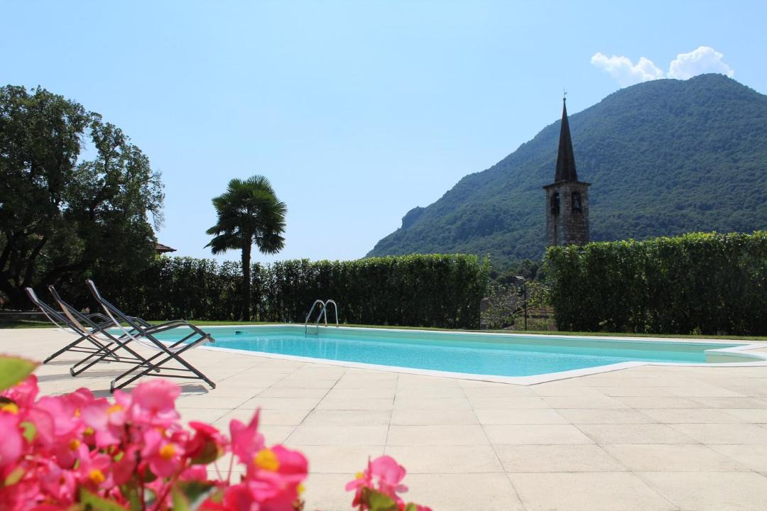 Photo of Others in Mergozzo