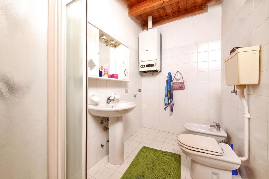 Photo of Bathroom in Cunettone