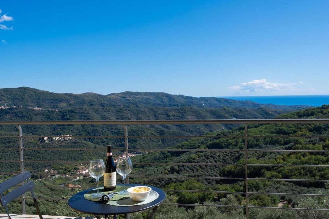 Photo of Patio Balcony in Valloria