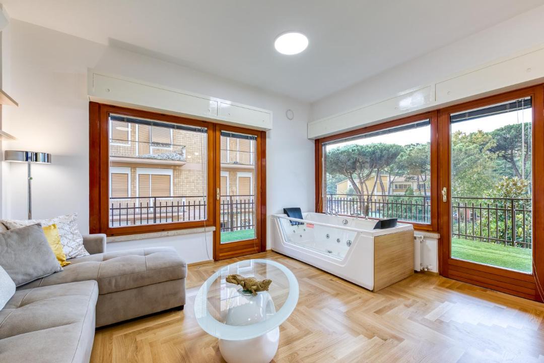 Photo of Livingroom in Quartiere XIII Aurelio