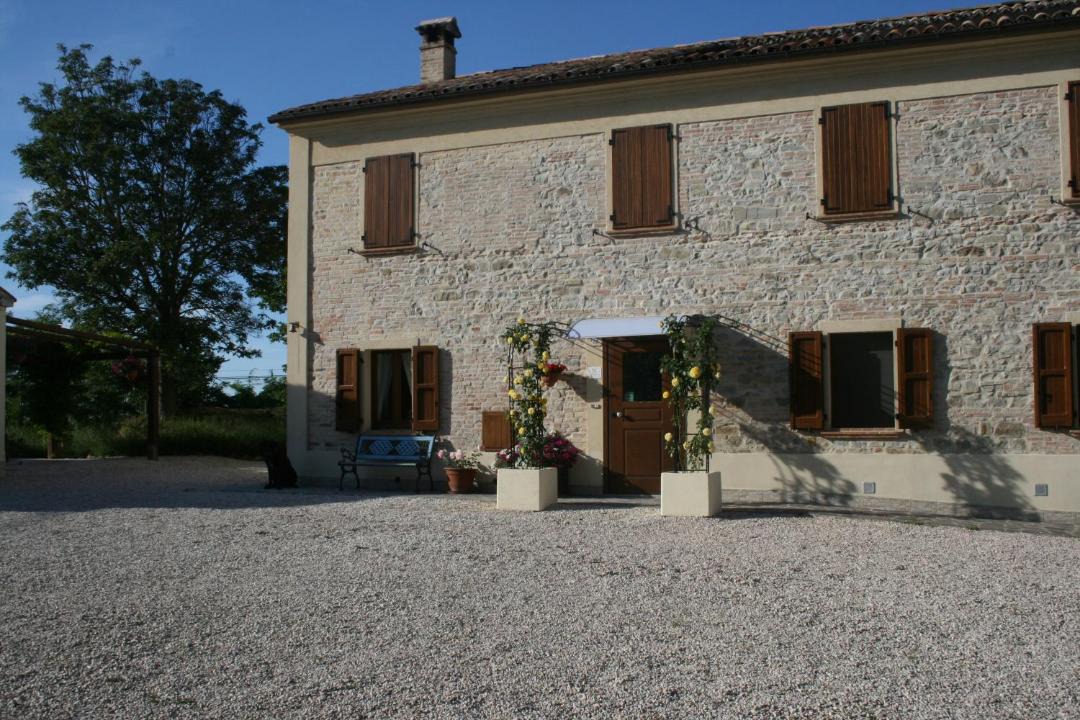 Photo of Others in Mondaino