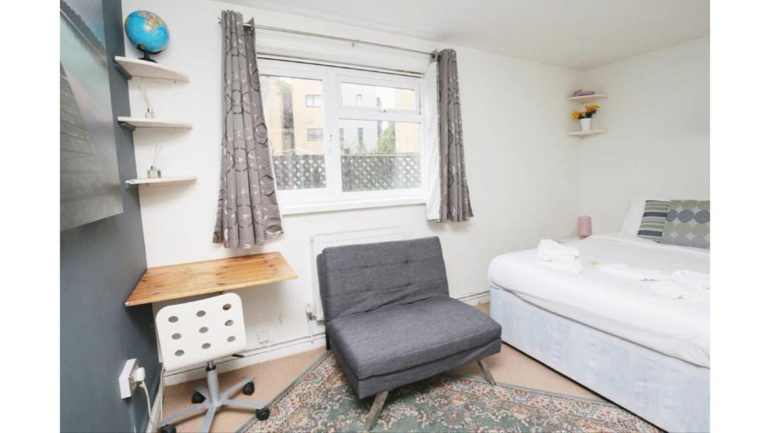 Photo of Livingroom in Oxford