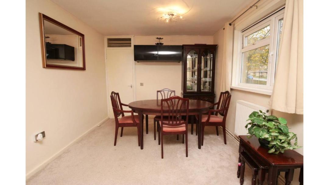 Photo of Livingroom in Oxford