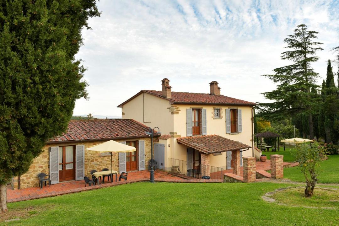 Photo of Buildings in Torre A Castello