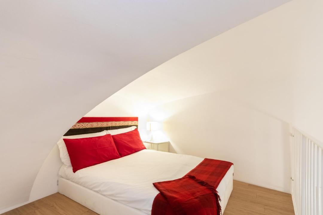 Photo of Bedroom in Roman Quarter