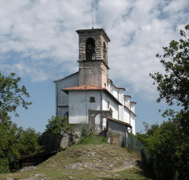 Photo of Buildings in Peschiera Maraglio