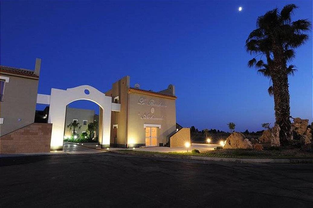 Photo of Buildings in Arenella