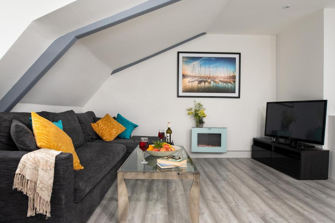 Photo of Livingroom in Torquay City Centre