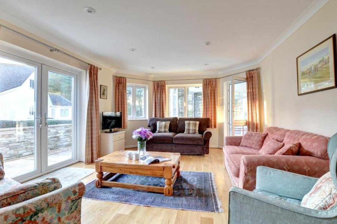 Photo of Livingroom in Constantine Bay