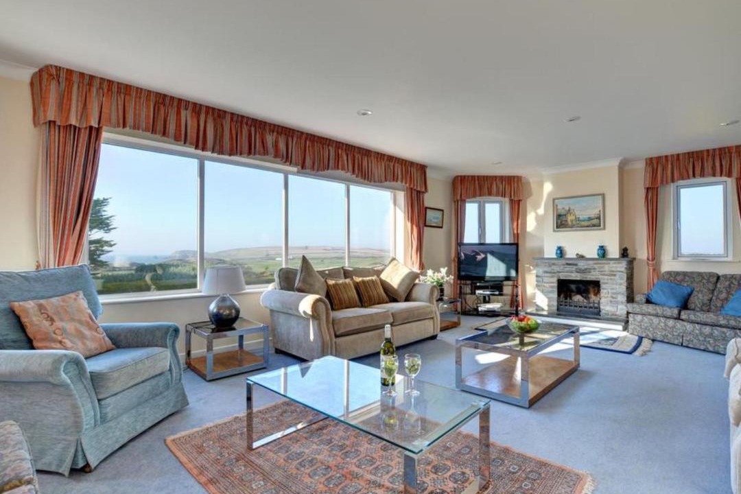 Photo of Livingroom in Constantine Bay