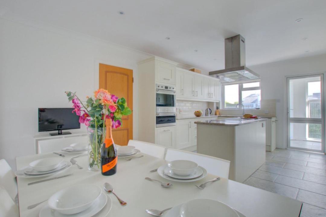Photo of Livingroom in Constantine Bay