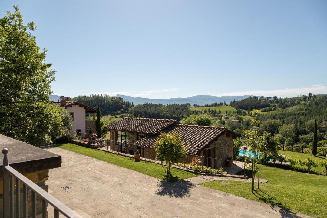 Photo of Others in Porrena