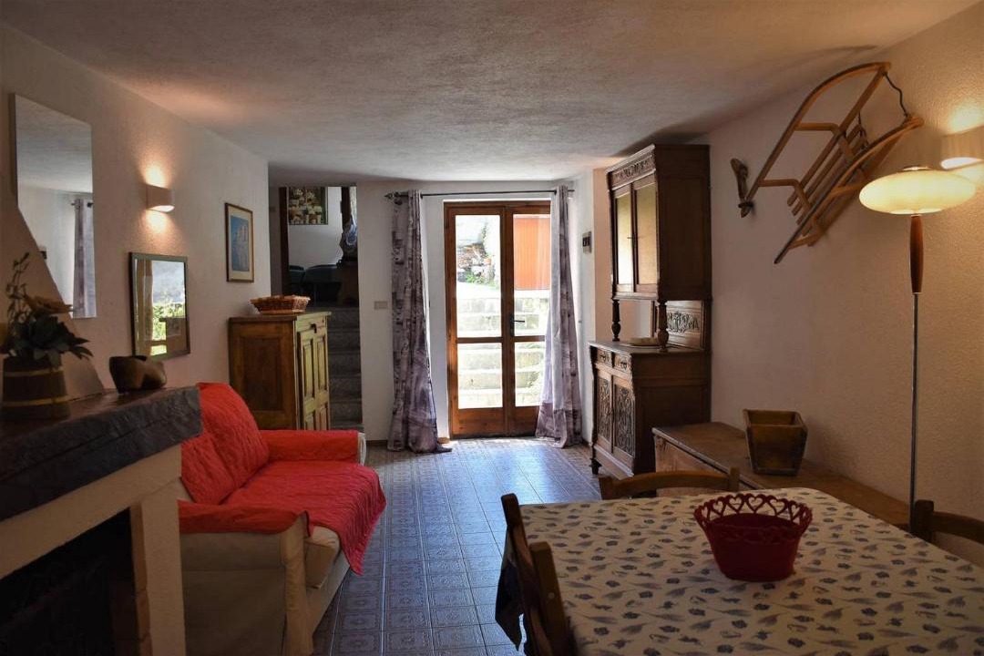 Photo of Livingroom in Courmayeur