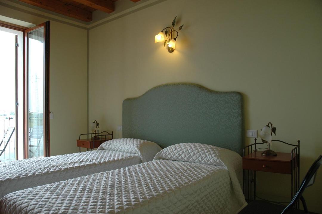 Photo of Bedroom in Sud