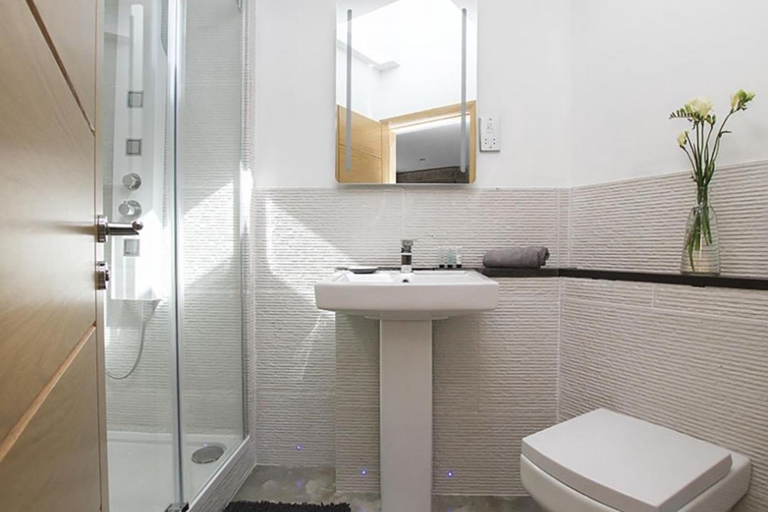 Photo of Bathroom in Rhydwyn