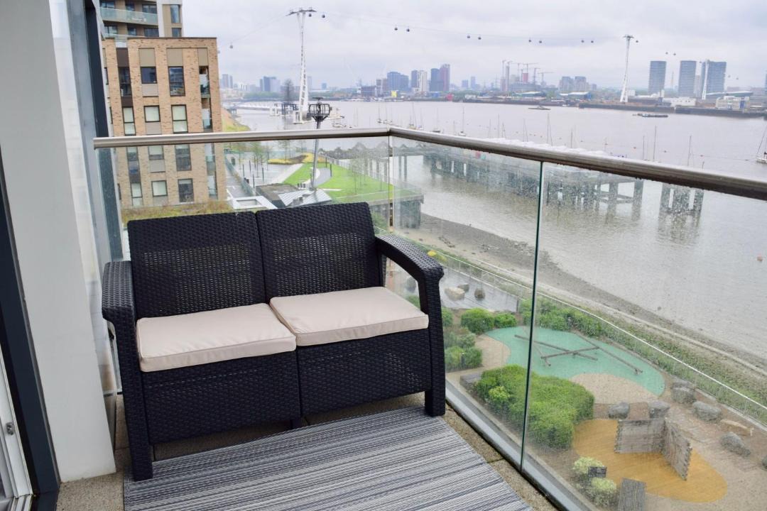 Photo of Patio Balcony in Peninsula