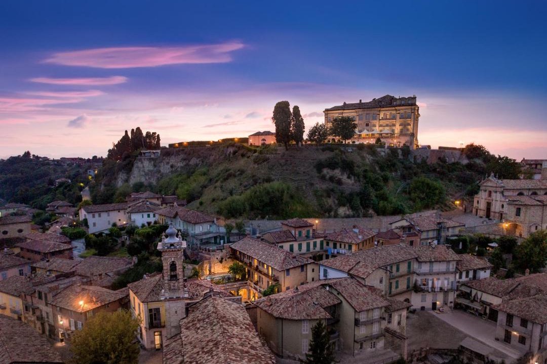 Photo of Buildings in Guarene