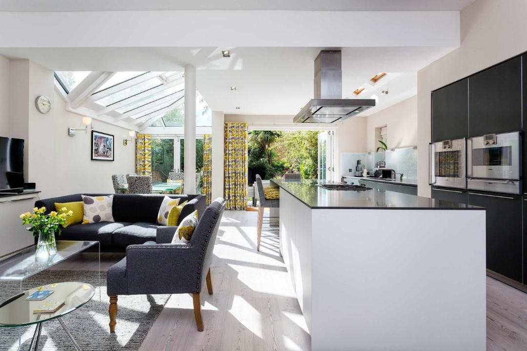 Photo of Livingroom in Ealing Common